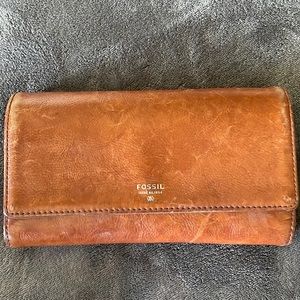Fossil wallet